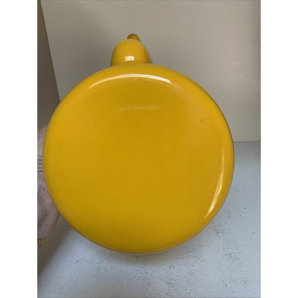 Vintage MCM Yellow Enamel Tea Kettle Small With Lid and Wood Handle EnamelWare - Picture 7 of 8